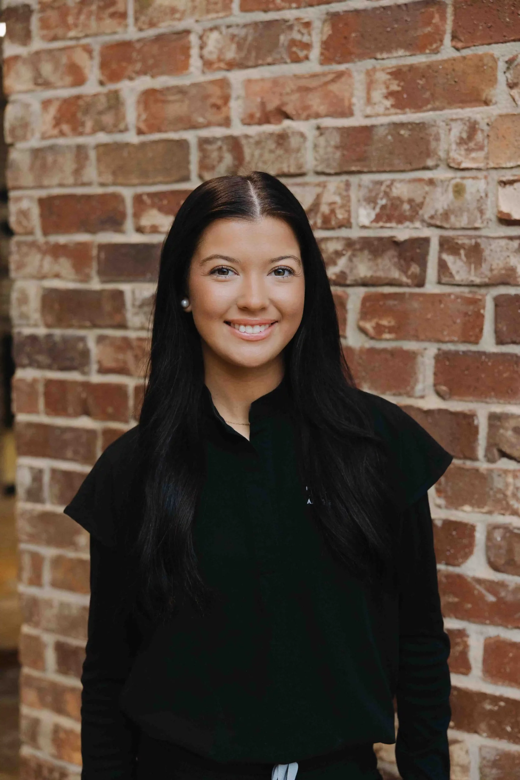 Zoie Sellers | Front Desk Coordinator in Thrive Aesthetics and Wellness