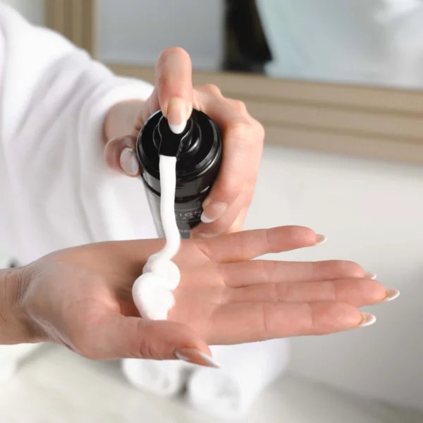 Gentle Foaming Cleanser (5 oz) - Image 3