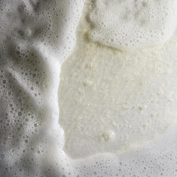 Obagi Nu-Derm® Gentle Cleanser - Image 3