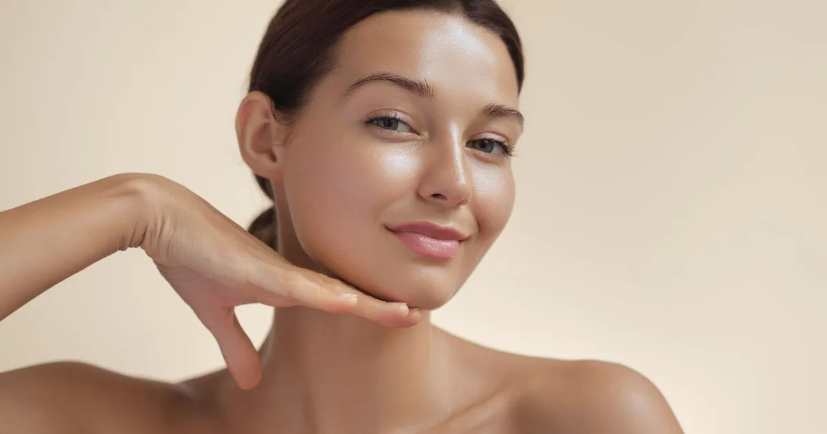 Thrive Blogs 8 Woman with a defined jawline and firm skin, representing the natural lift and contour achieved with TriLift